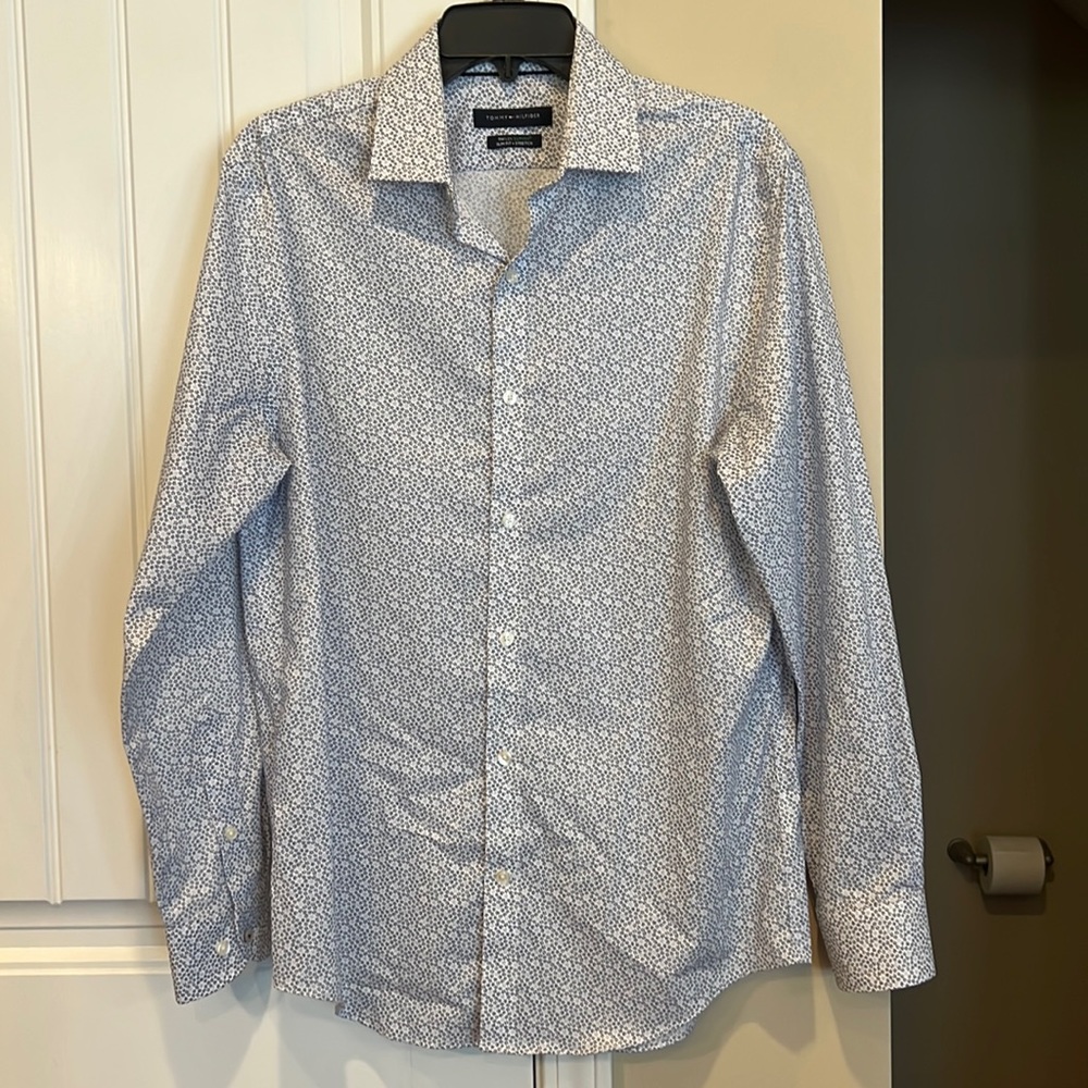 Tommy Hilfiger Flex Stretch SUPIMA Floral Dress Shirt